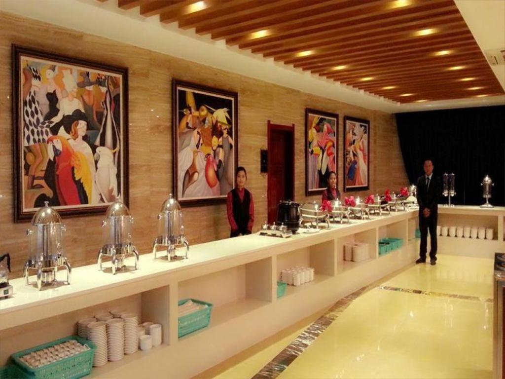 Star World Hotel Naypyidaw Экстерьер фото